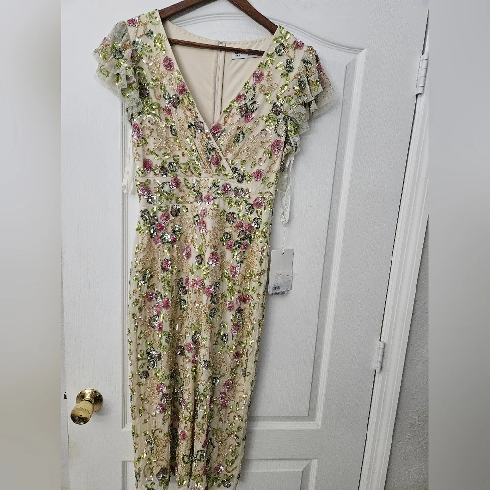 Mac Duggal Floral Embellished Flutter Cap Sleeve Dress in Ivory Sz 8 NWT - Picture 2 of 10